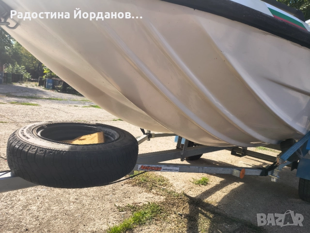 Лодка за риболов с регистриран колесар, снимка 6 - Други спортове - 52572096