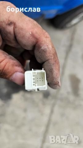 Бутон подгрев задно стъкло за Пежо Партнер , снимка 2 - Части - 51866165