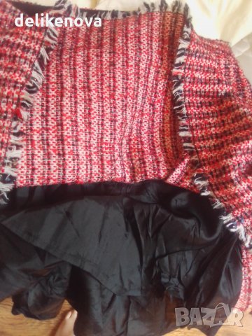 MOSCHINO. Original. Size 38, снимка 9 - Поли - 35395741