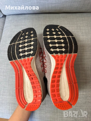 Маратонки Nike Zoom Pegasus 32 Размер 40, снимка 5 - Маратонки - 53703281
