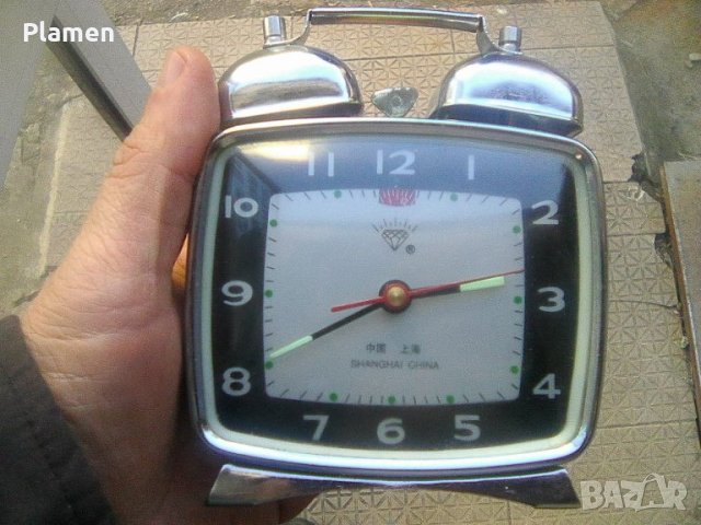 Китайски механичен часовник будилник, снимка 1 - Други - 44161926