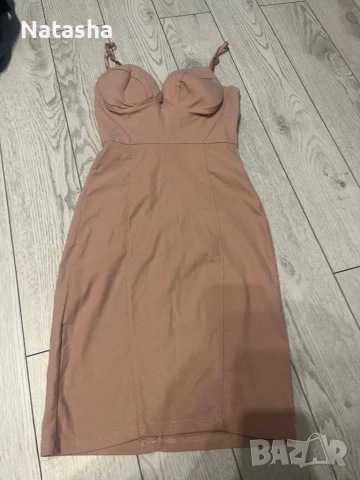 Рокля по тялото, снимка 5 - Рокли - 52829142