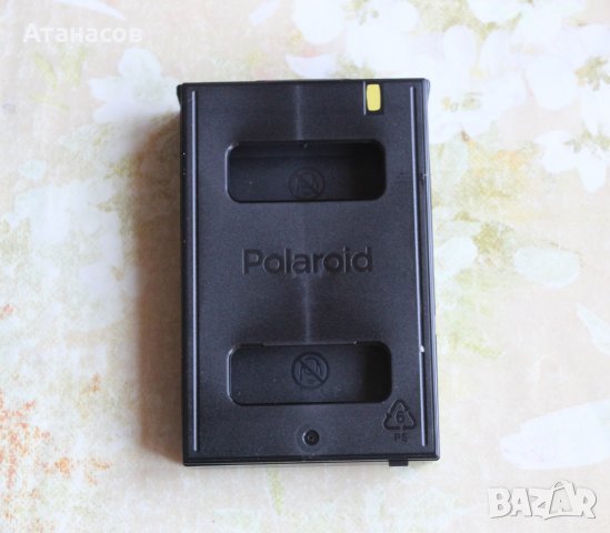 Polaroid 300 Instant Film Camera, снимка 10 - Фотоапарати - 39801110