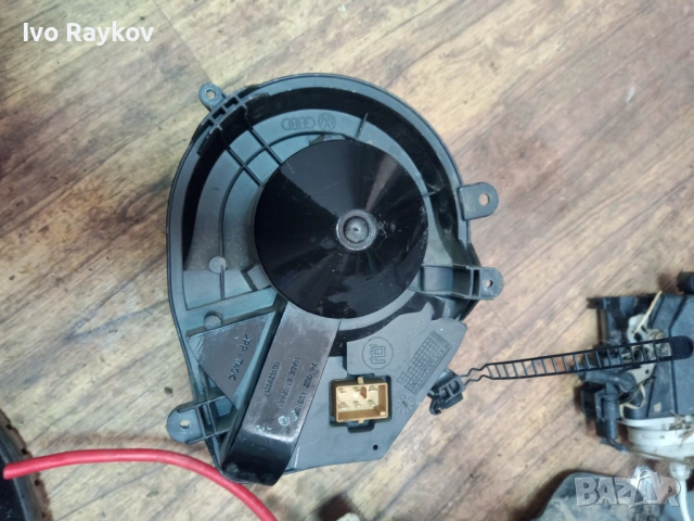  Вентилатор за парно на VW Passat IV, 1996-2000 г. 8D1820021