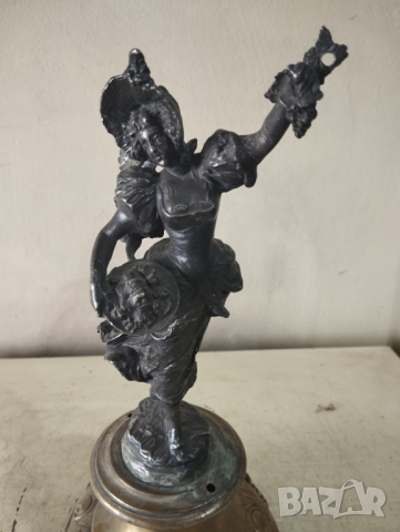 Статуетка арт деко, снимка 3 - Антикварни и старинни предмети - 44822089