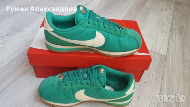 Нови зелени дамски маратонки Nike Cortez размер 39, снимка 2 - Маратонки - 51896743