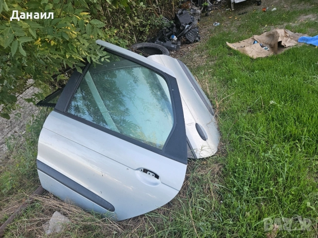 Врати за Рено Сценик 1, снимка 2 - Части - 51789234