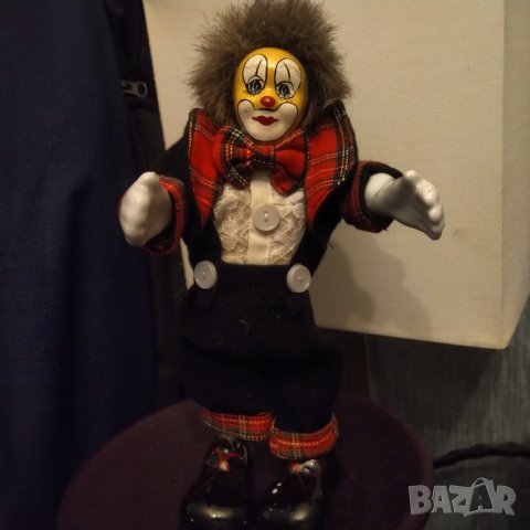 Порцеланови клоуни лот от 70 год, снимка 3 - Колекции - 40594767