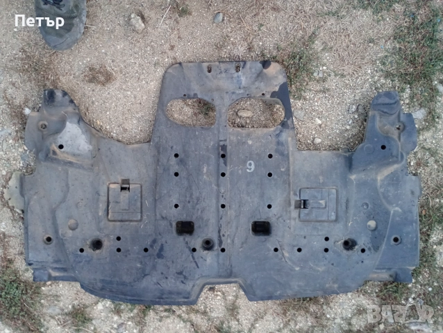 Кора под двигателя субаро импреза 2001-2008г 56440FE060, снимка 2 - Части - 51813728