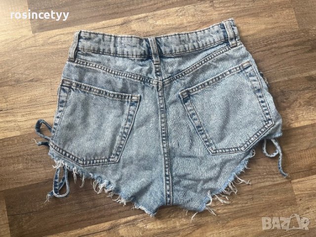 Къси панталонки с връзки , снимка 2 - Къси панталони и бермуди - 40914401