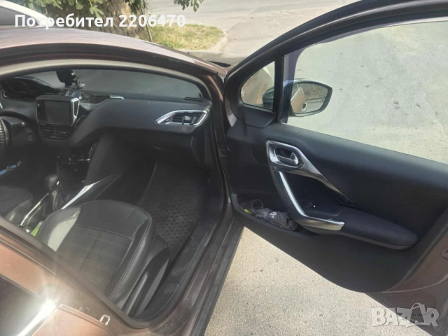 Peugeot 2008, снимка 4 - Автомобили и джипове - 52041423