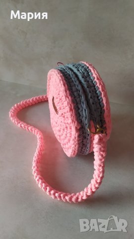 Ръчно плетена дамска чанта, снимка 3 - Чанти - 41658192