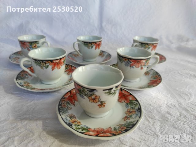 Порцеланов комплект чащи за кафе, снимка 2 - Сервизи - 35821045