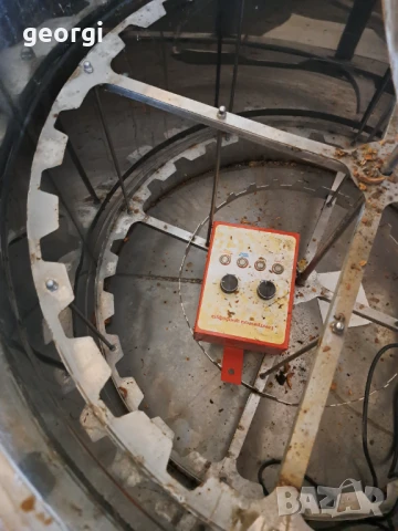 Центрофуга за мед 24 рамки, снимка 5 - Друго търговско оборудване - 51027594