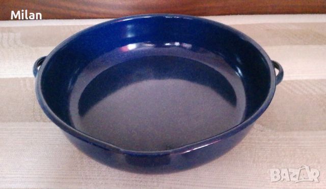 Тава емайлирана 40 cm. с дръжки и чучур за изливане, снимка 3 - Съдове за готвене - 52525976