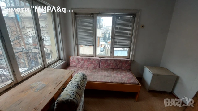 Къща в широк център на град Хасково, снимка 3 - Къщи - 53228887