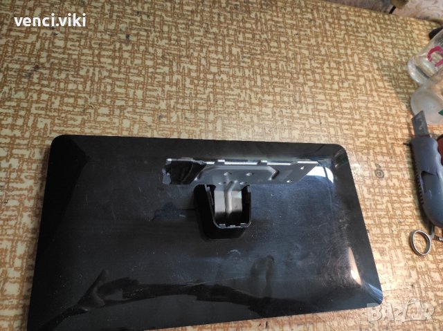 Стойка за Телевизор Philips 32PfH4109/88 , снимка 2 - Стойки, 3D очила, аксесоари - 44213768