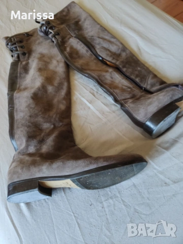 Италиански ботуши над коляното – естествен велур, Vera Cuoio, снимка 2 - Дамски ботуши - 53762972