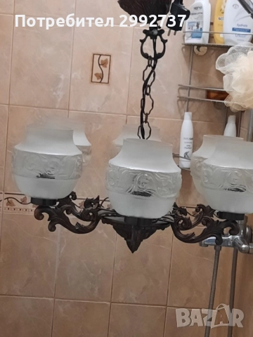 Продавам полилей от ковано желязо