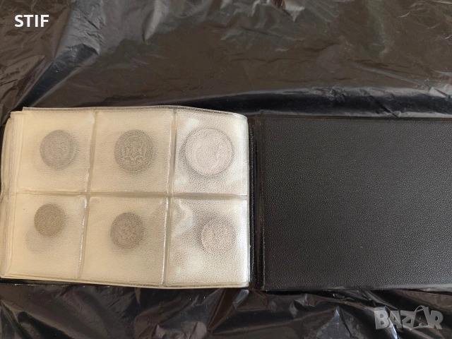 Прекрасен класьор пълен с 48 броя Царски монети, снимка 9 - Нумизматика и бонистика - 53259264