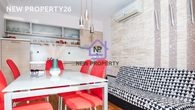 Представяме ви уникален имот за продажба – работещ хотел + самостоятелна къща и два гаража в Созопол, снимка 4 - Хотели - 52955005