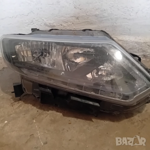 Фар за Nissan Rogue (14-20г.)Nissan X-trail (14-17г.) Т32 десен