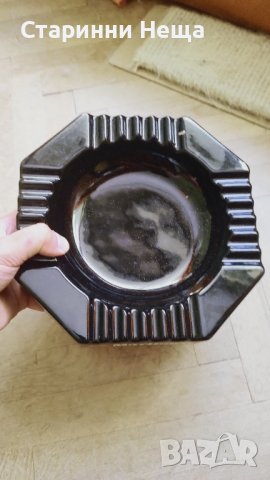 Порцеланов Винтидж Ретро Огромен пепелник цигари Marlboro , снимка 2 - Колекции - 41694213