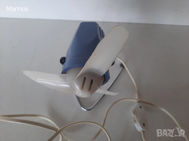 Малък настолен вентилатор , снимка 3 - Вентилатори - 52914472