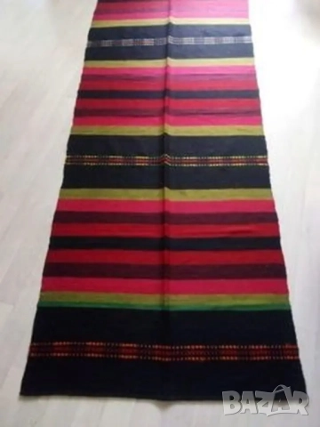 2 бр. Черги, битови