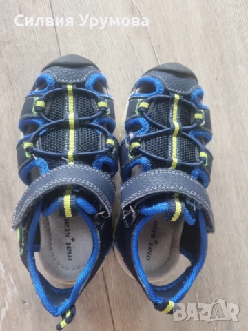 Детски сандали 28н