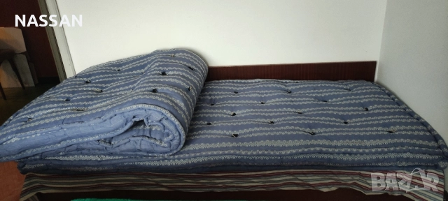 ПОДАРЯВАМ дюшек за легло - 2 броя. Размер 2*0.8 м., снимка 2 - Други стоки за дома - 52345619