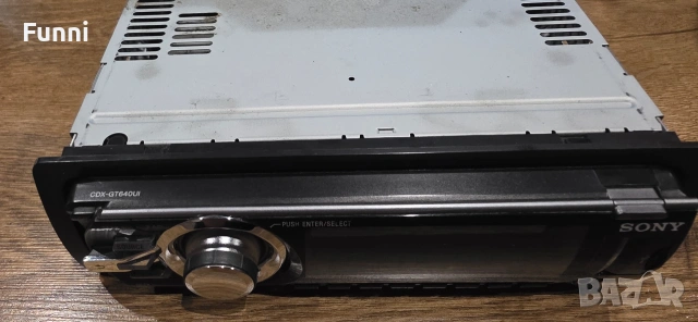 CD Sony (usb, aux, CD) , снимка 2 - Аксесоари и консумативи - 53839552