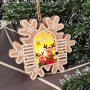 4136 Дървена светеща коледна играчка за окачване Снежинка, снимка 2
