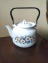 Емайлиран чайник, снимка 1