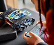 LEGO® Technic 42140 - Превозно средство, което се трансформира (с приложение), снимка 9