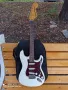 Squier Classic Vibe 70s Strat Olympic White , снимка 1