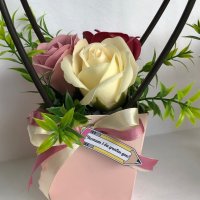 Букет от сапунени рози, снимка 11 - Подаръци за жени - 41926042
