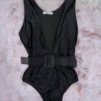 Нов цял черен  бански костюм s размер  с колан , снимка 3 - Бански костюми - 41322728