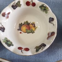 Порцеланови купички за сладко-Еngland collection royal porcelain, снимка 3 - Сервизи - 40956800