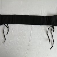 Черен дантелен корсет колан с връзки и закопчалки тип куки р-р S-M, снимка 9 - Корсети, бюстиета, топове - 41408447