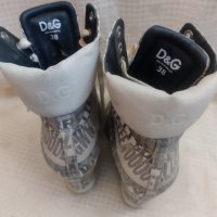 Оригинални боти на платформа Dolce & Gabbana, снимка 16 - Дамски боти - 41689631