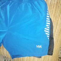 Helly Hansen size M , снимка 2 - Къси панталони - 41510900