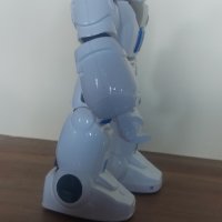 Интерактивна играчка робот , Танцува и пее, Светлини, снимка 3 - Образователни игри - 40143326