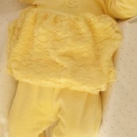 Жълт комплект от две части размер 62, снимка 2 - Комплекти за бебе - 41166273