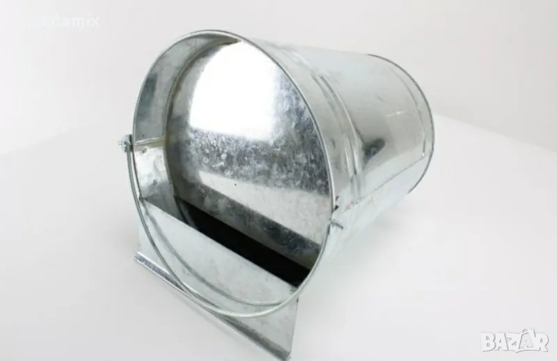 Поилка метална кофа 6 литра, снимка 1