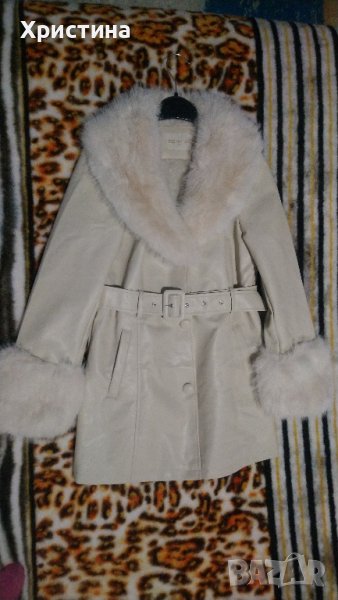 Дамско бяло кожено яке, снимка 1