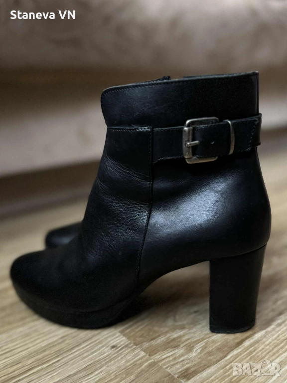 Черни боти от естествена кожа в отлично състояние, р-р 38, снимка 1