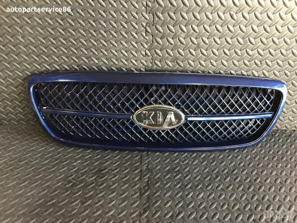Декоративна решетка (синя) за KIA Carnival (2002–2006) OK54G-50710, снимка 1
