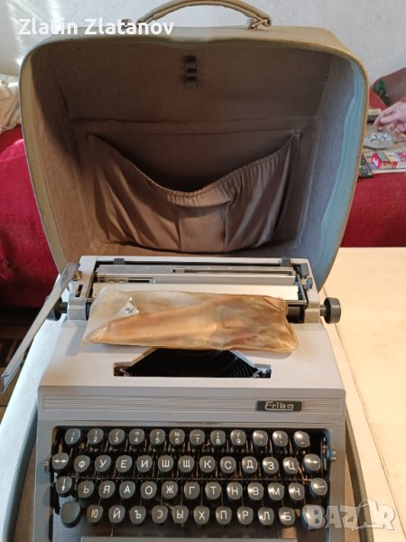 Пишеща машина Ерика, снимка 1