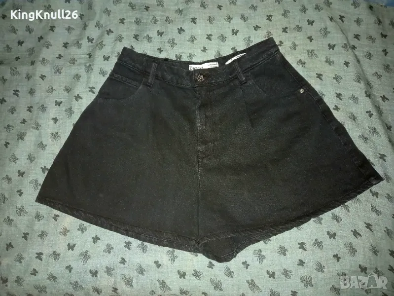 Дънкови къси панталони Bershka №40, снимка 1